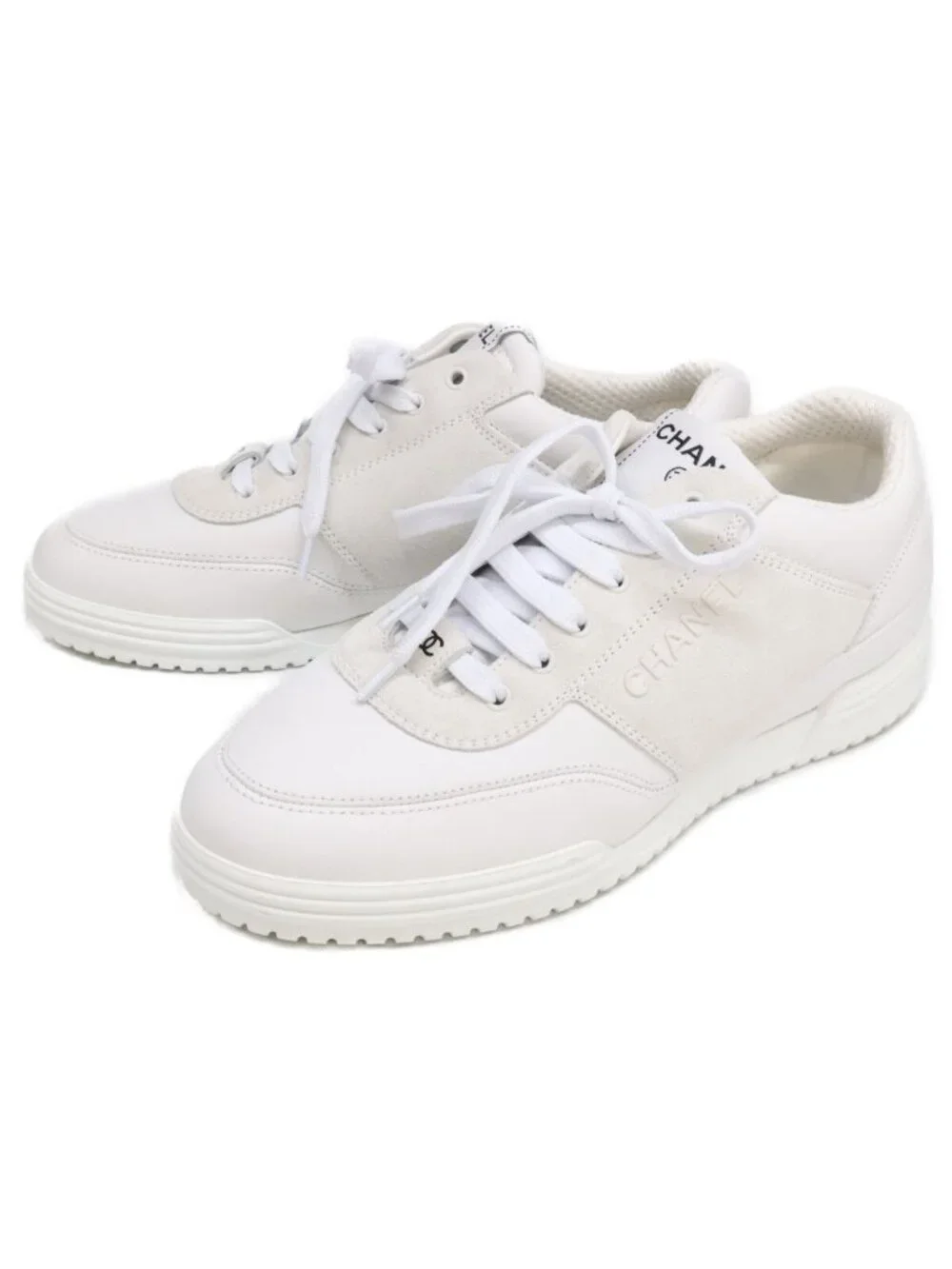 Chanel CC Logo Leather Suede Sneakers